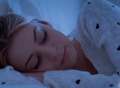 Así de plácida duermes cuando sabes qué es la higiene del sueño y cómo practicarla